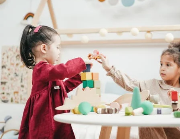 b型血女人的性格特点 B型血女生性格解析